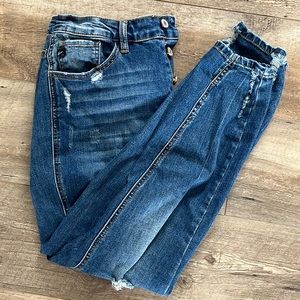 Kancan skinny jeans. Size 13/30. NWOT.